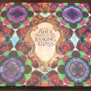 Urban decay Alice in wonderland